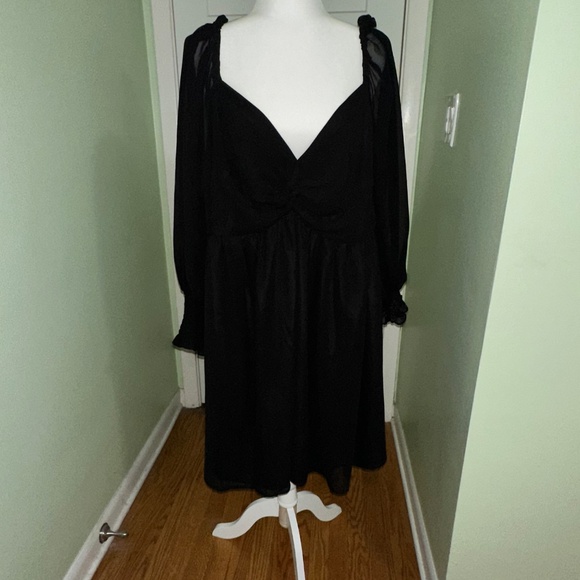 *GENTLY WORN* Eloquii Plus Size 20 Twisted Bodice Mini Dress - Picture 1 of 6